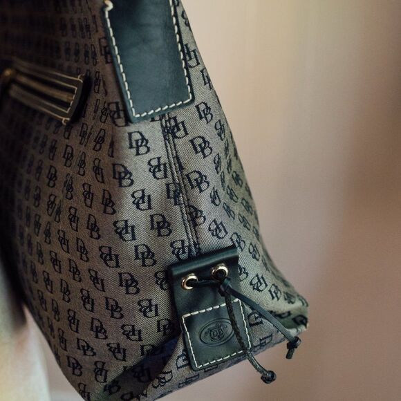 D&B Large Canvas Bag and Matching Pouch - Picture 3 of 11